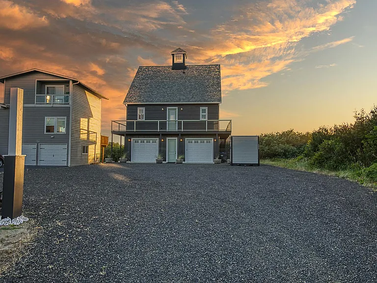Sand Dune Ave SW — Photo 14