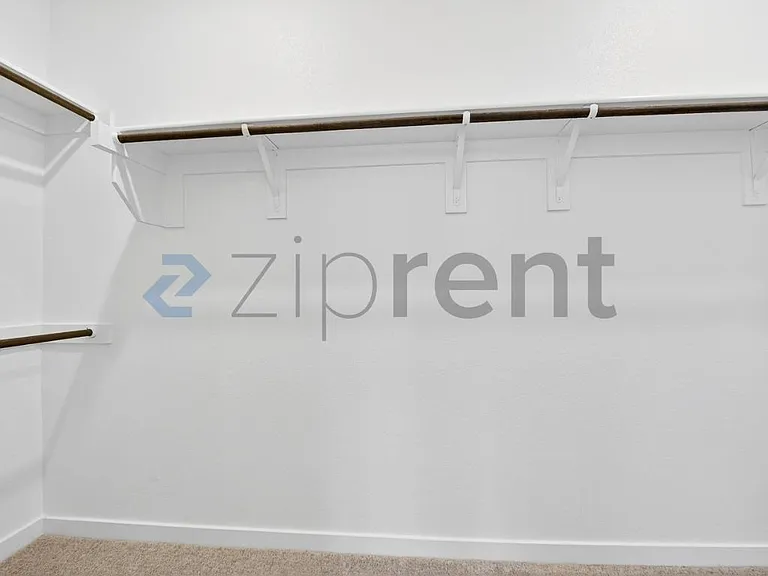 724 Demelza Dr — Photo 18