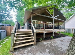 12 5th Ln, Wasaga Beach, ON L9Z2E9