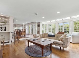 1 Hill St, Topsfield, MA 01983