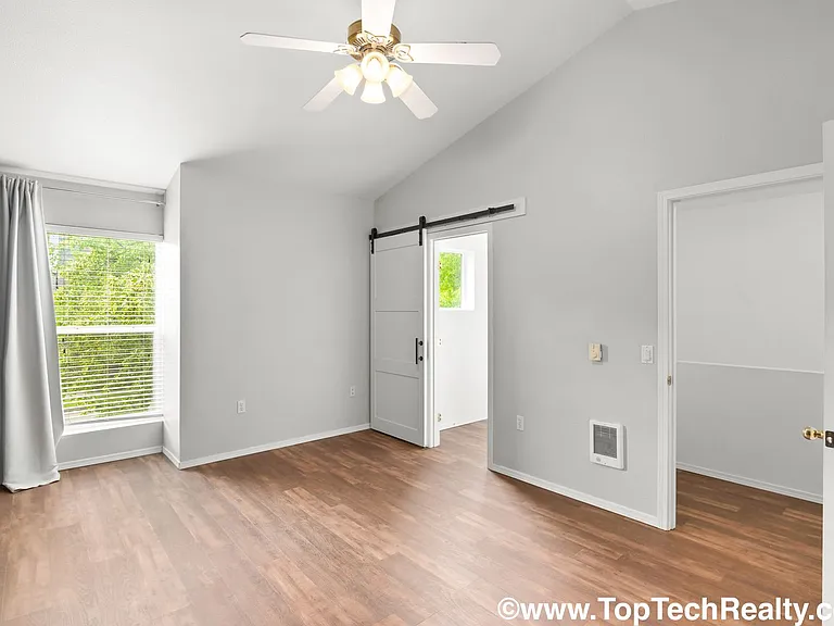 8165 NE Wilkins St — Photo 16