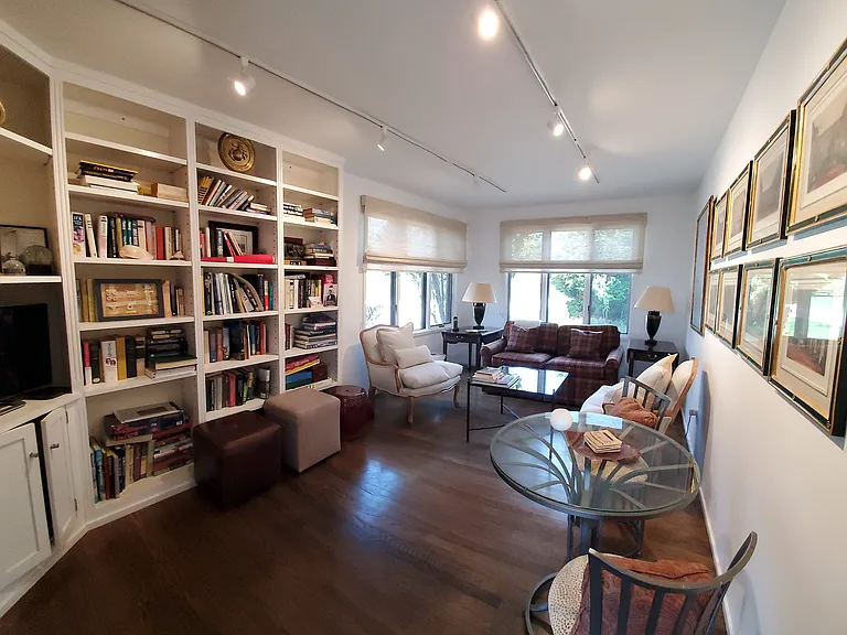 262 Town Line Rd — Photo 12