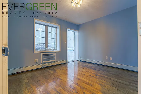 Rented by ERNY LLC | media 19