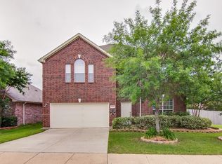 10000 Daly Dr, Hurst, TX 76053