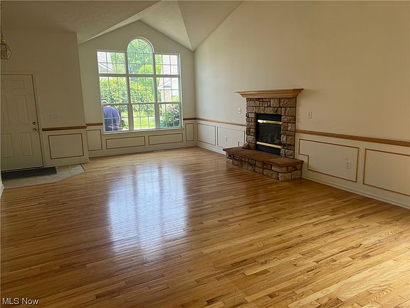 2nd image of 8656 Rockridge Ct