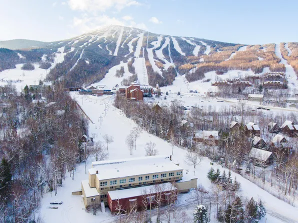 217 Common Circle #217, Carrabassett Valley, ME 04947
