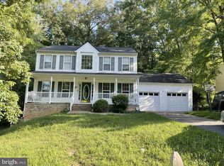 11807 Woodland View Dr, Fredericksburg, VA 22407