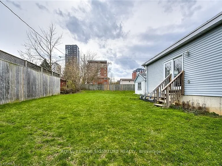 29 Marshall St #A — Photo 18