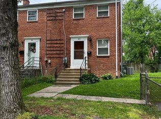 43 S Gordon St, Alexandria, VA 22304