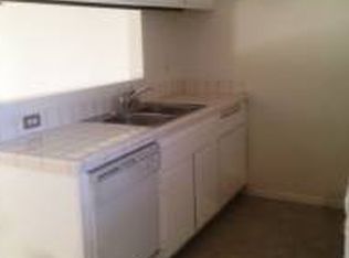 422 N Oxford Ave APT 3, Los Angeles, CA 90004