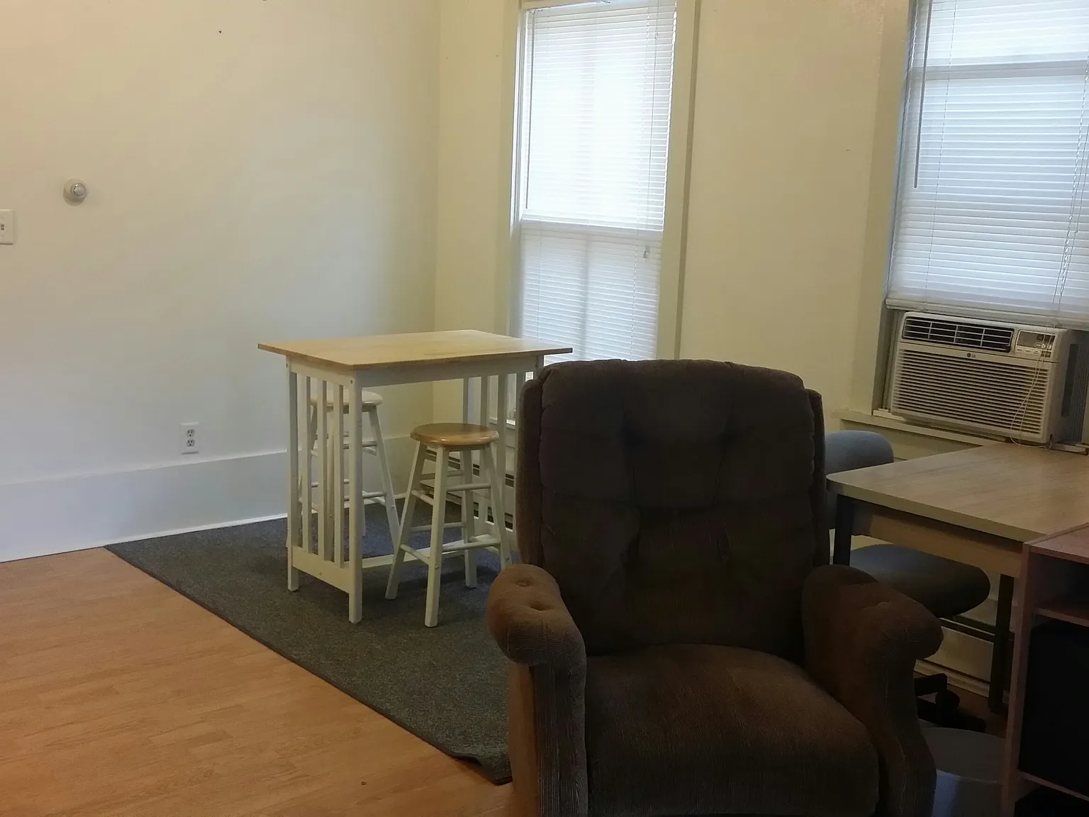 1 bed, 615 sqft, $875 — Photo 3