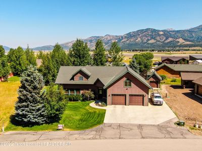 448 River View Dr, Alpine, WY, 83128