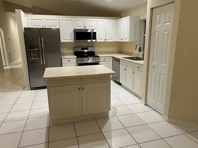 3694 Miramontes Cir — Photo 11