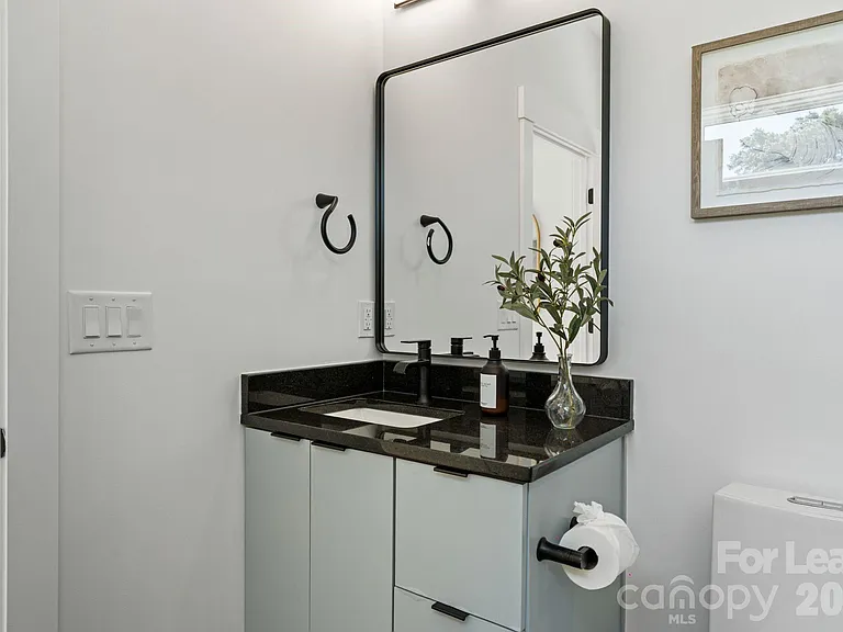 3008 Holt St — Photo 37