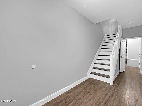 3rd image of 255 Shore Drive #5