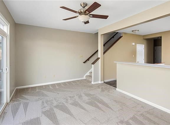 5th image of 4921 Heritage Heights Cir