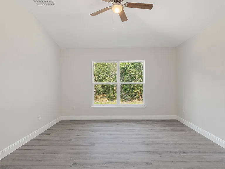 4865 E Princeton Ln — Photo 17