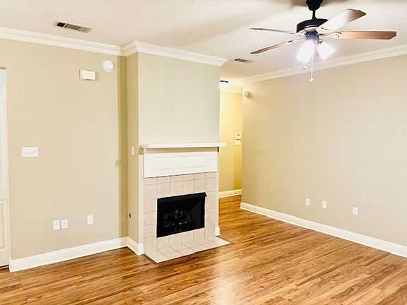 5th image of 4464 Highland Rd APT 803