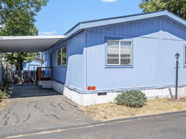 414 Stevens Rd Unit 5, Eagle Point, OR 97524