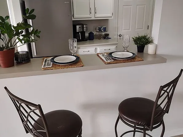 10 Meadow Ln Suite 5, Highland Heights, KY 41076