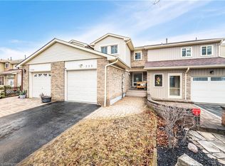 725 Hyland St, Whitby, ON L1N6S1