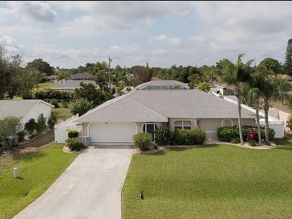 5th image of 1320 SE 25th Ln