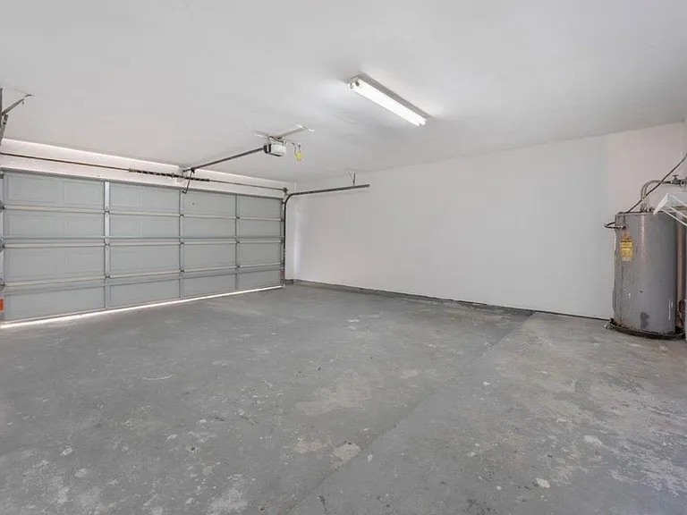 12411 Drifting Winds Dr — Photo 6