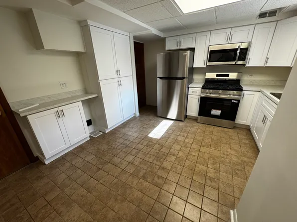 115 N Myrtle Ave, Elmhurst, IL