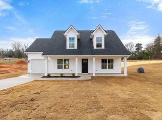 1861 Reid School Rd, Taylors, SC 29687