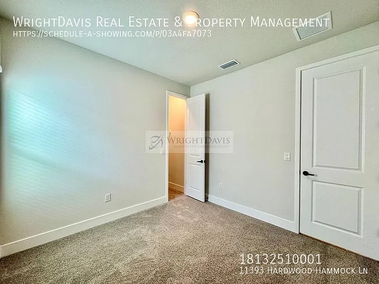 11393 Hardwood Hammock Ln — Photo 34