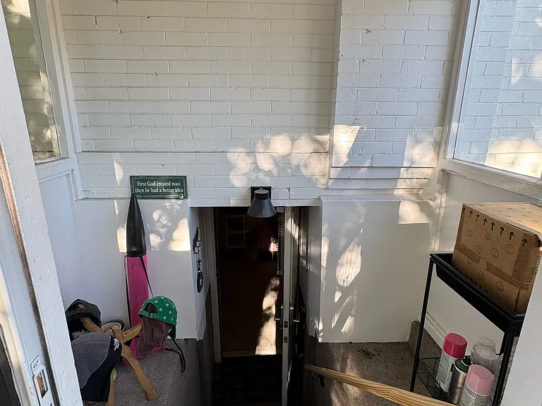 1027 E Emerson Ave #D — Photo 17