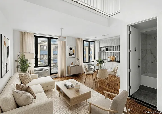 Living room, photo 1