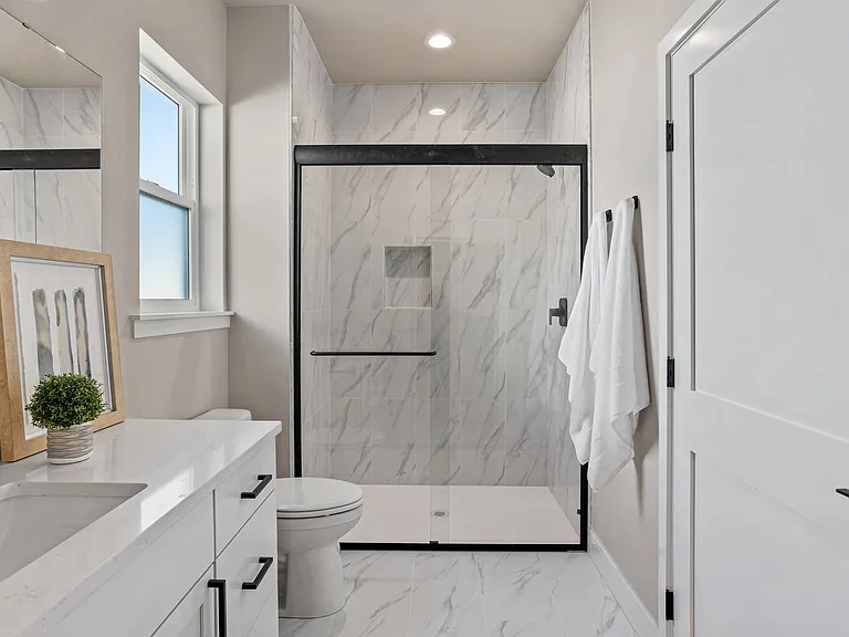 2515 S 47th Ave — Photo 14