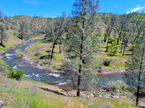 266 Cottonwood Creek Rd, Igo, CA 96047