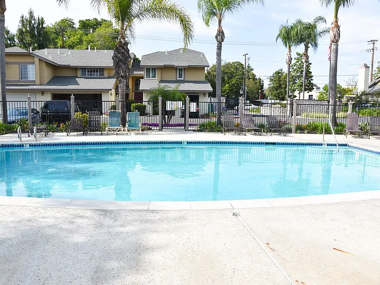 630 W Palm Ave #41 — Photo 48