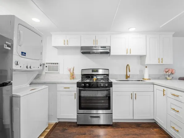 351 E Bradley Ave Spc 33, El Cajon, CA 92021