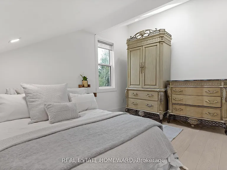 1391 Doyle Rd — Photo 18