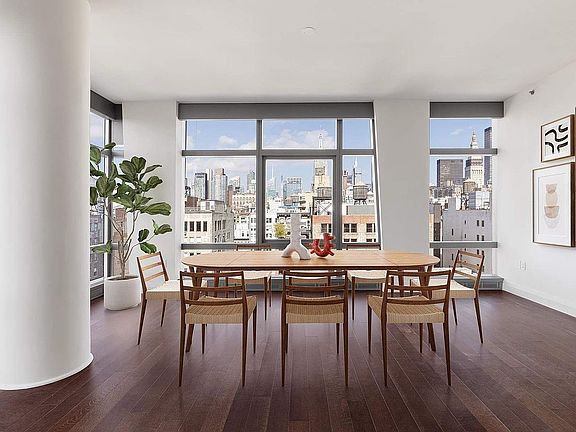 4th image of 35 W 15th St APT 13-A
