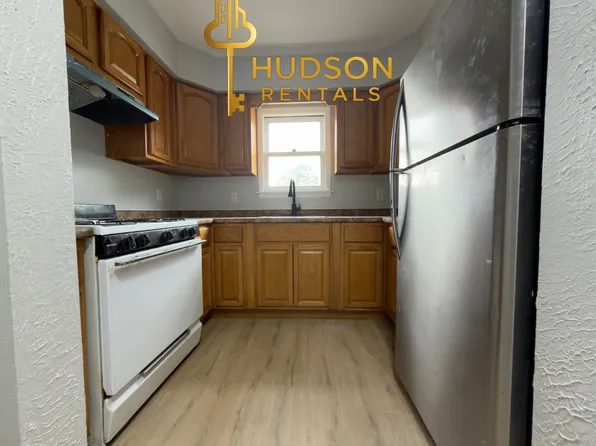 531 Ocean Ave #B, Jersey City, NJ 07305