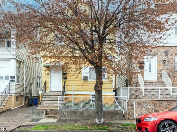 204 Cambridge Ave, Garfield City, NJ 07026