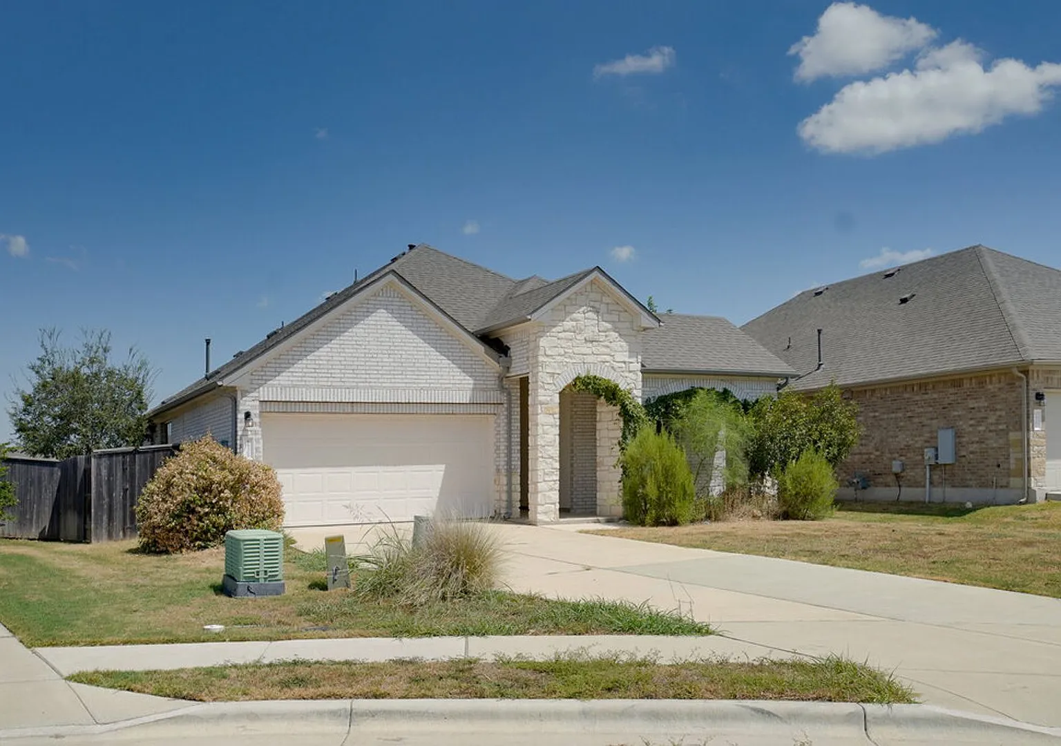 14305 McArthur Dr Manor, TX 78653 — Photo 2