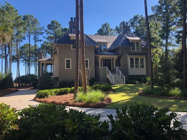207 Charles Voysey Ln, Johns Island, SC 29455