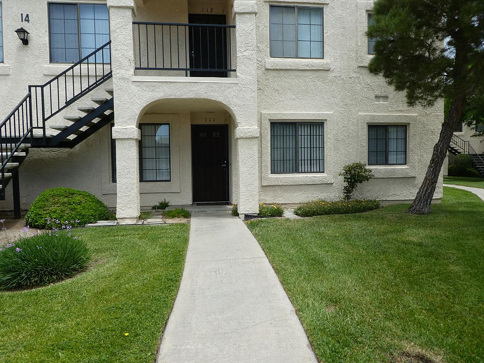 1st image of 2554 Olive Dr APT 111