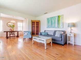 1024 N Frederic St, Burbank, CA 91505