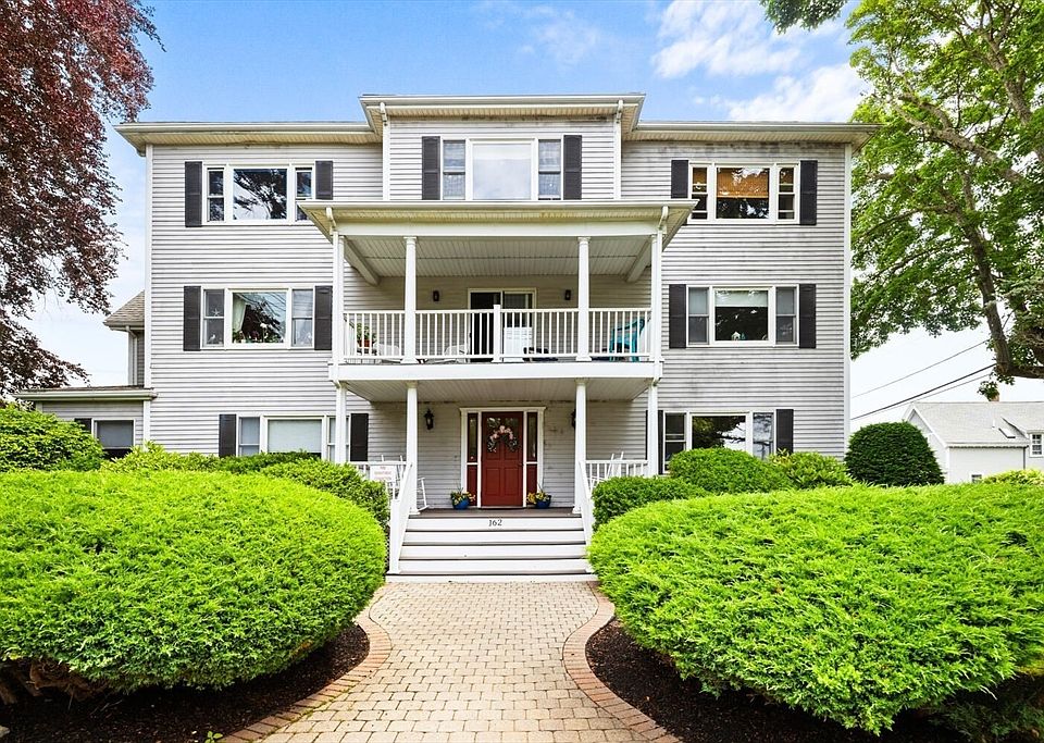 1st image of 162 Willow Rd APT 11