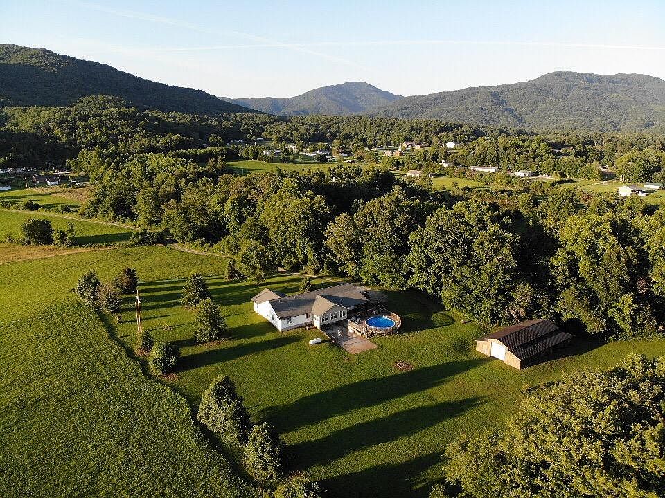 2nd image of 3842 Knoxville Hwy