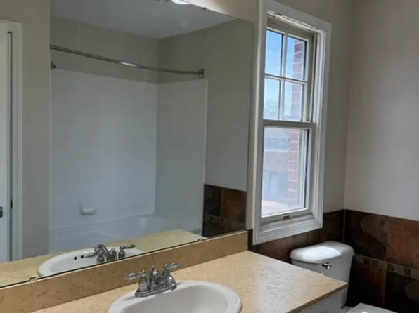 304 E 10th St, Indianapolis, IN 46202