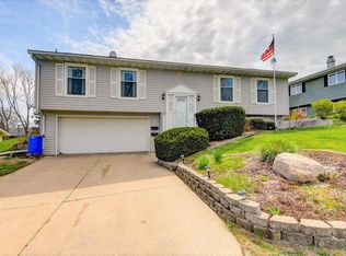 391 Eastland Dr SE, Cedar Rapids, IA 52403