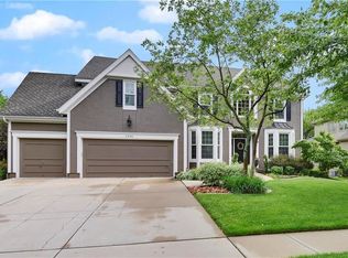 4849 W 138th Ter, Leawood, KS 66224