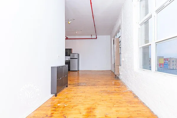 Rented by MySpaceNYC | media 12
